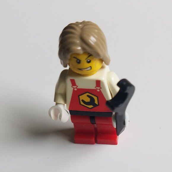 Lego Mini Figure Pieces - Picture 5 of 8